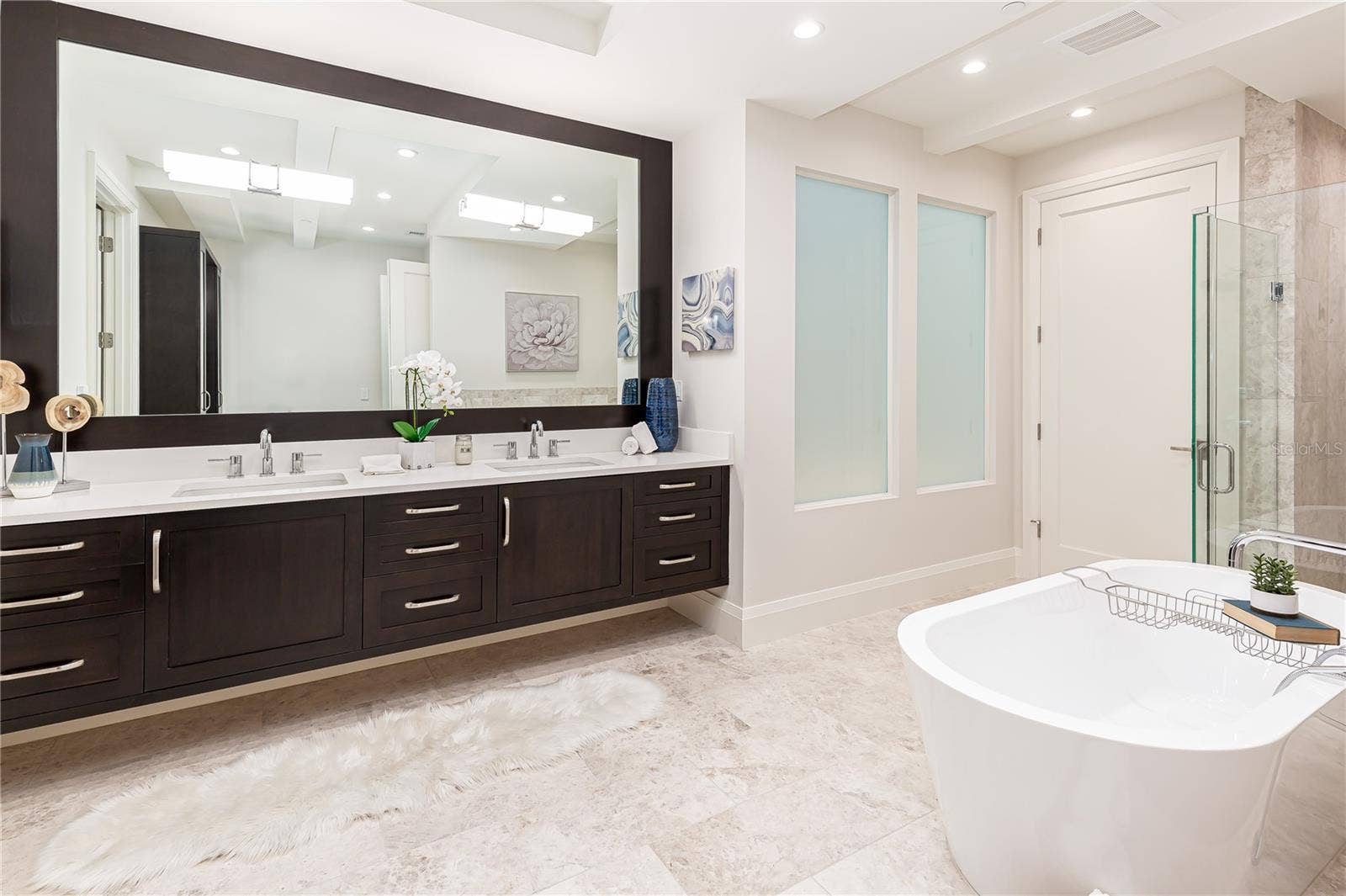 125 S INTERLACHEN AVENUE, #2, Winter Park, FL 32789 125 S INTERLACHEN AVENUE, #2, Winter Park, FL 32789
