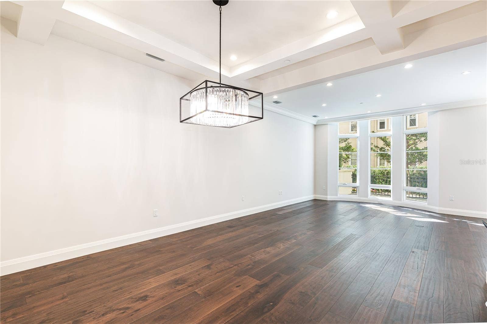 125 S INTERLACHEN AVENUE, #2, Winter Park, FL 32789 125 S INTERLACHEN AVENUE, #2, Winter Park, FL 32789