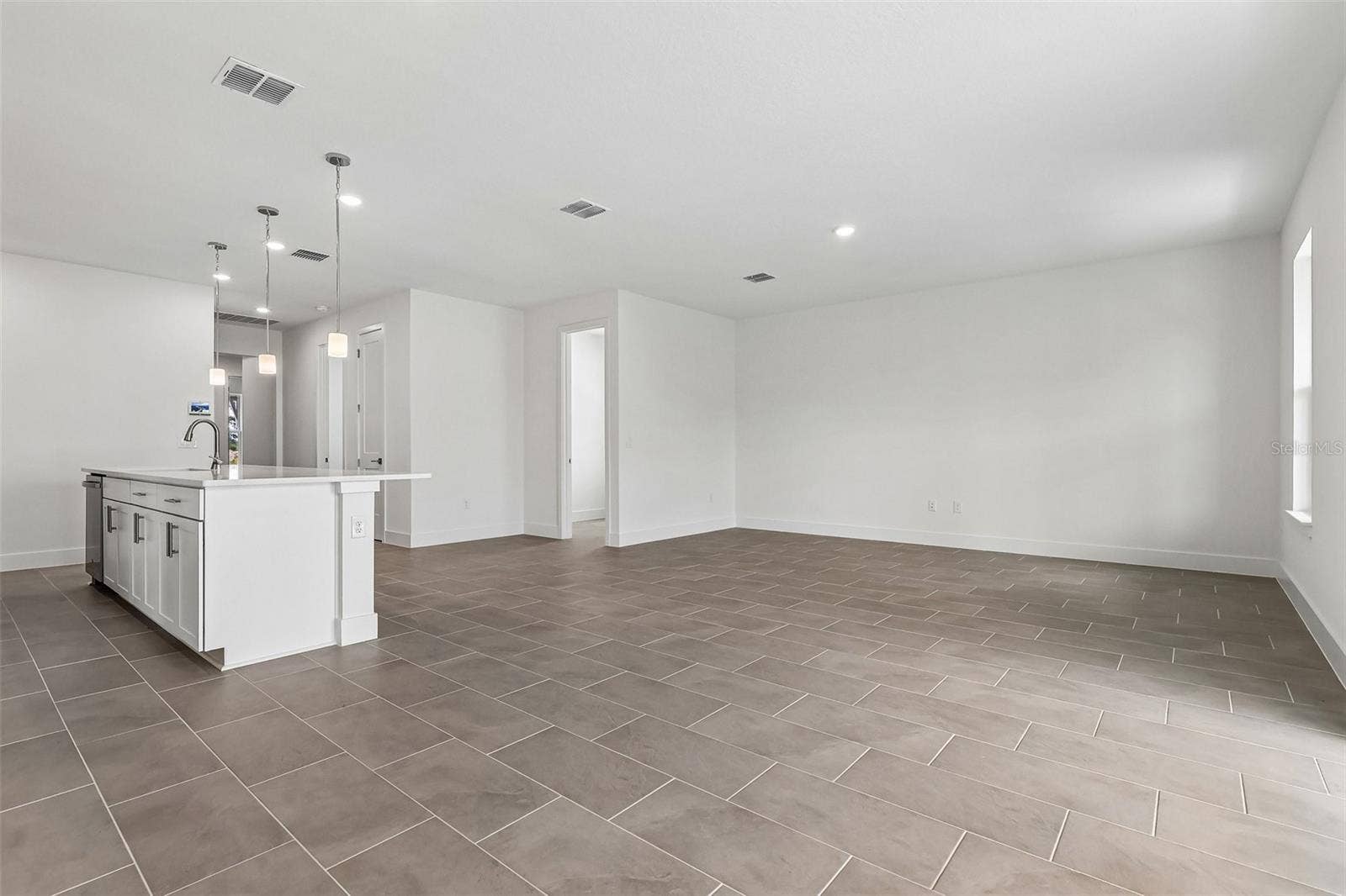 30310 EMERALD FOREST DRIVE, Mount Dora, FL 32757