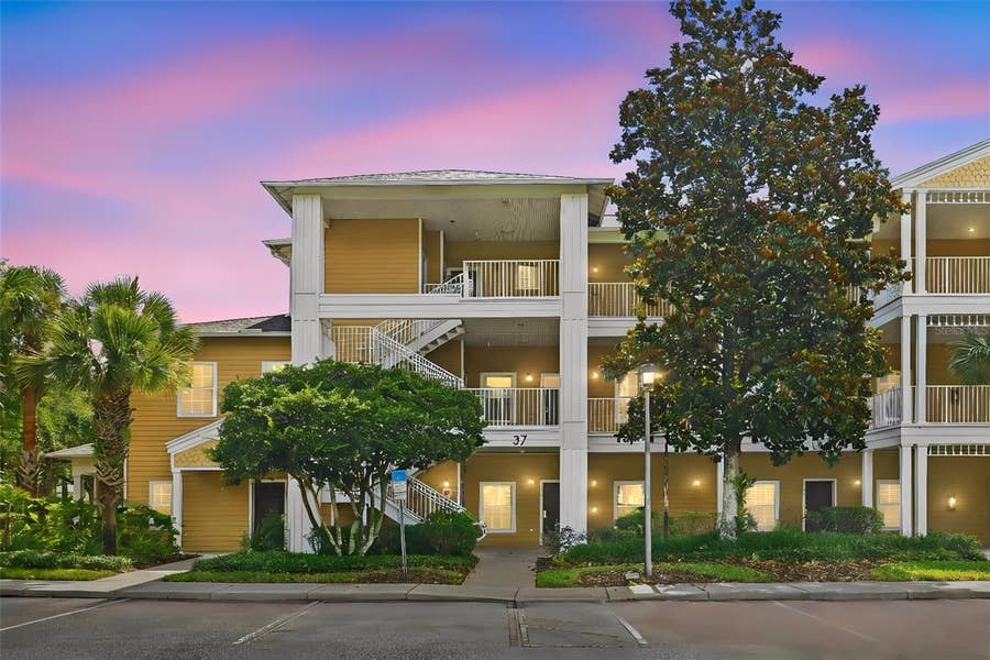 Property photo for 102 RUM RUN, #37-102, Davenport, FL