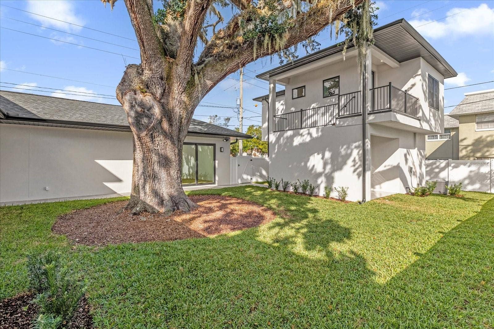 4401 ROCKLEDGE ROAD, Orlando, FL 32807 4401 ROCKLEDGE ROAD, Orlando, FL 32807