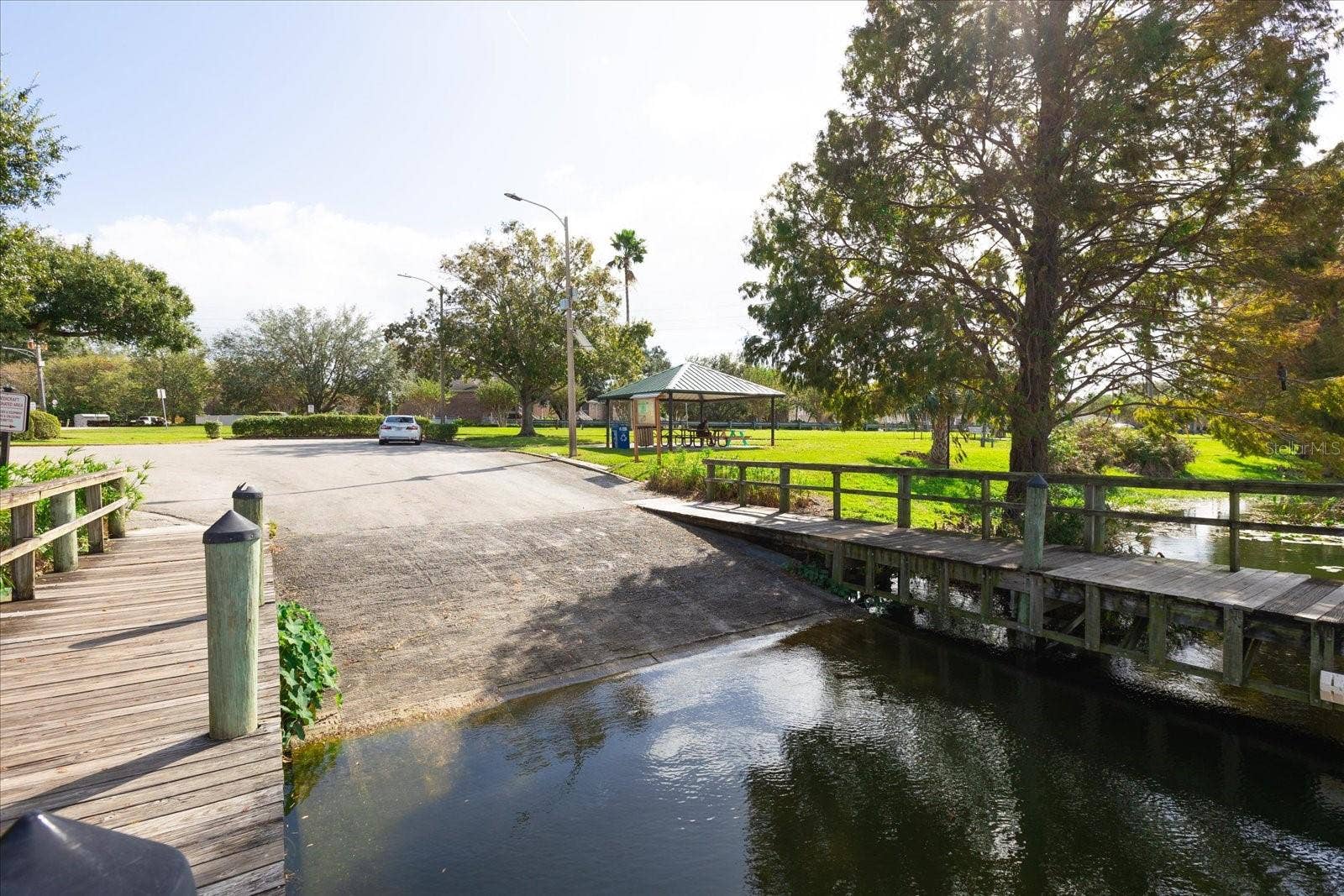 4401 ROCKLEDGE ROAD, Orlando, FL 32807 4401 ROCKLEDGE ROAD, Orlando, FL 32807