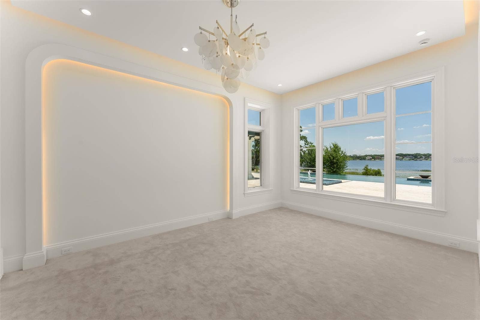 3057 PORTO LAGO COURT, Windermere, FL 34786 3057 PORTO LAGO COURT, Windermere, FL 34786