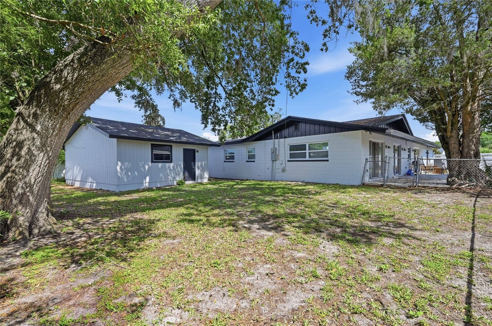 1946 STRATHAVEN ROAD, Winter Park, FL 32792 1946 STRATHAVEN ROAD, Winter Park, FL 32792