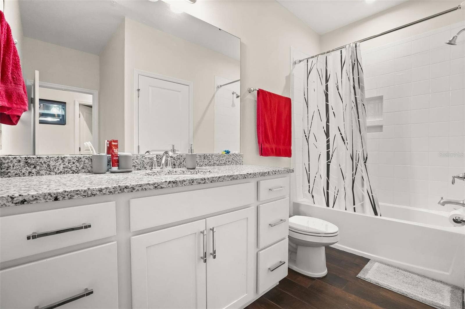 14229 KELLOGG AVENUE, Orlando, FL 32827 14229 KELLOGG AVENUE, Orlando, FL 32827