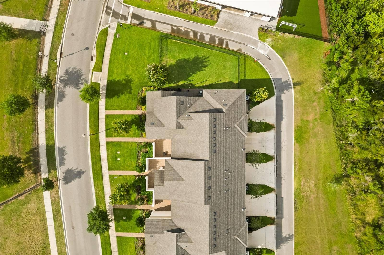 14229 KELLOGG AVENUE, Orlando, FL 32827 14229 KELLOGG AVENUE, Orlando, FL 32827