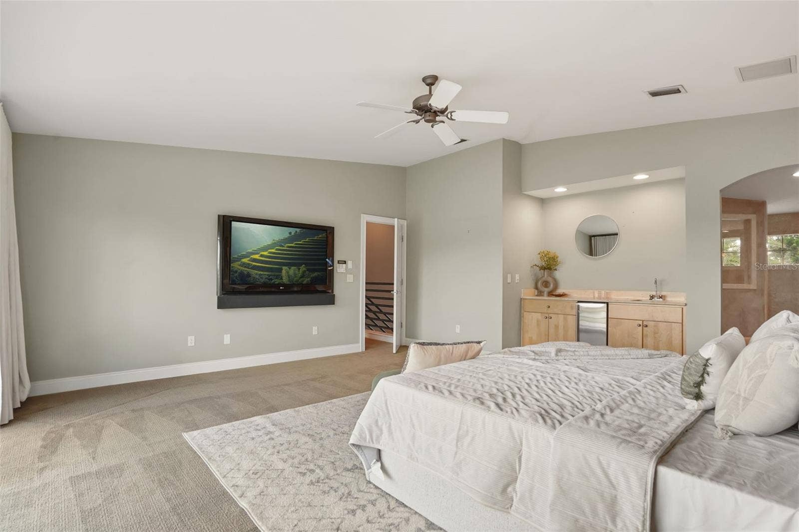 1166 N LAKE SYBELIA, Maitland, FL 32751 1166 N LAKE SYBELIA, Maitland, FL 32751