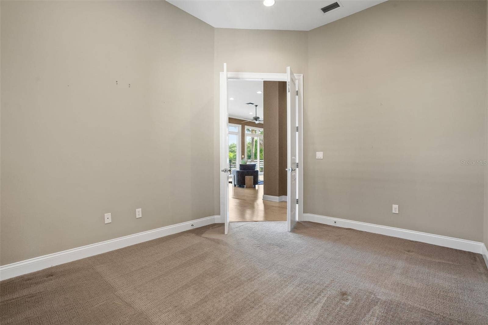 1166 N LAKE SYBELIA, Maitland, FL 32751 1166 N LAKE SYBELIA, Maitland, FL 32751