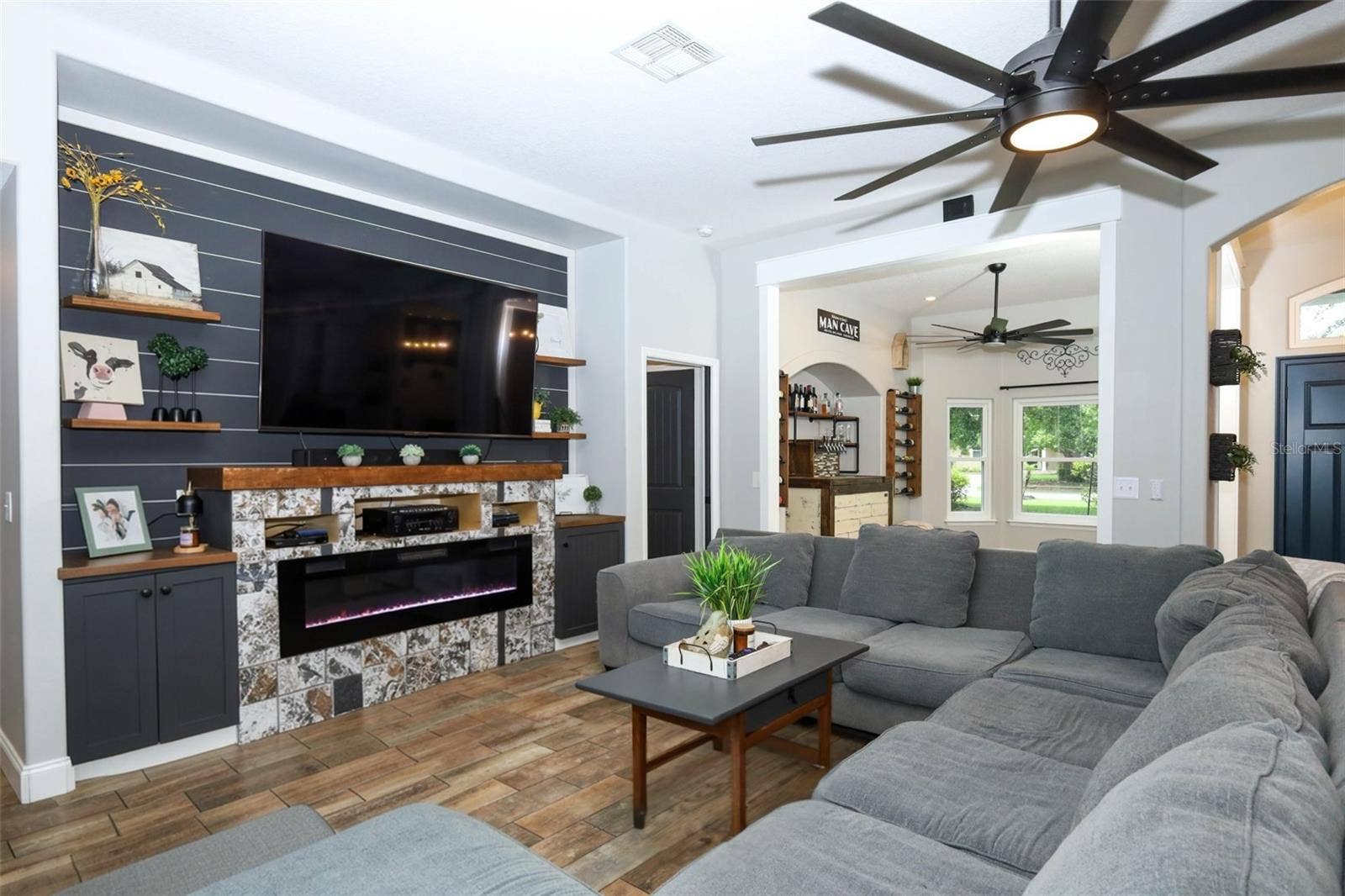 2461 WASSUM TRAIL, Oviedo, FL 32766 2461 WASSUM TRAIL, Oviedo, FL 32766