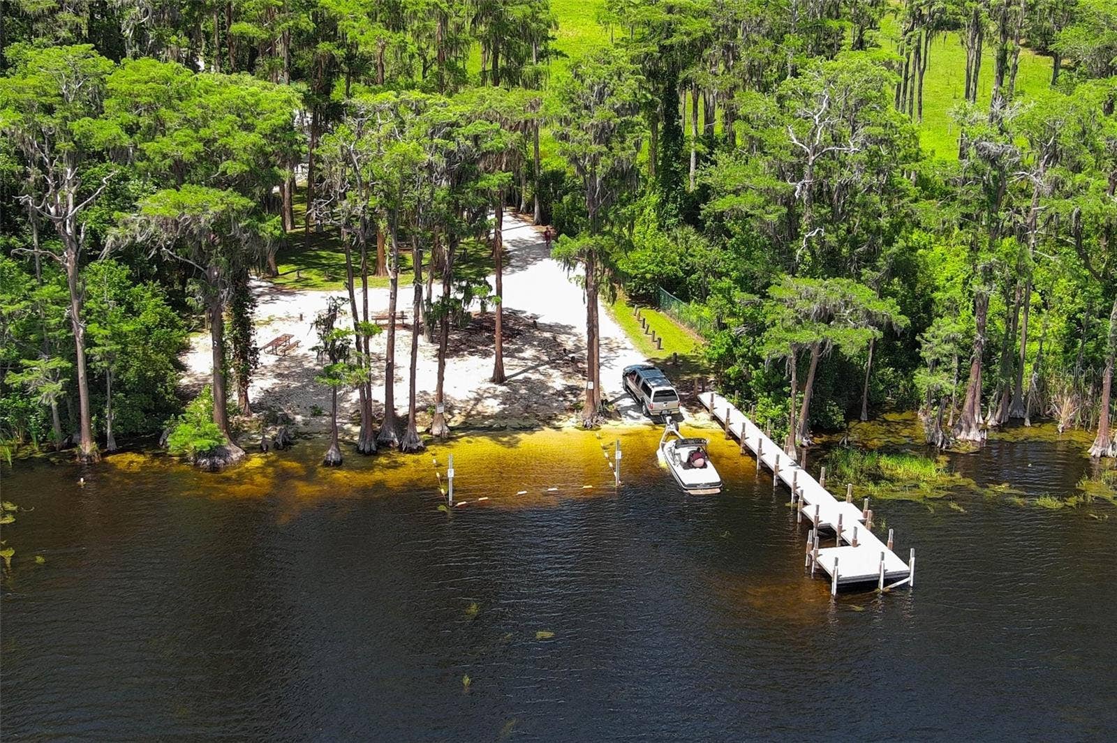 2461 WASSUM TRAIL, Oviedo, FL 32766 2461 WASSUM TRAIL, Oviedo, FL 32766