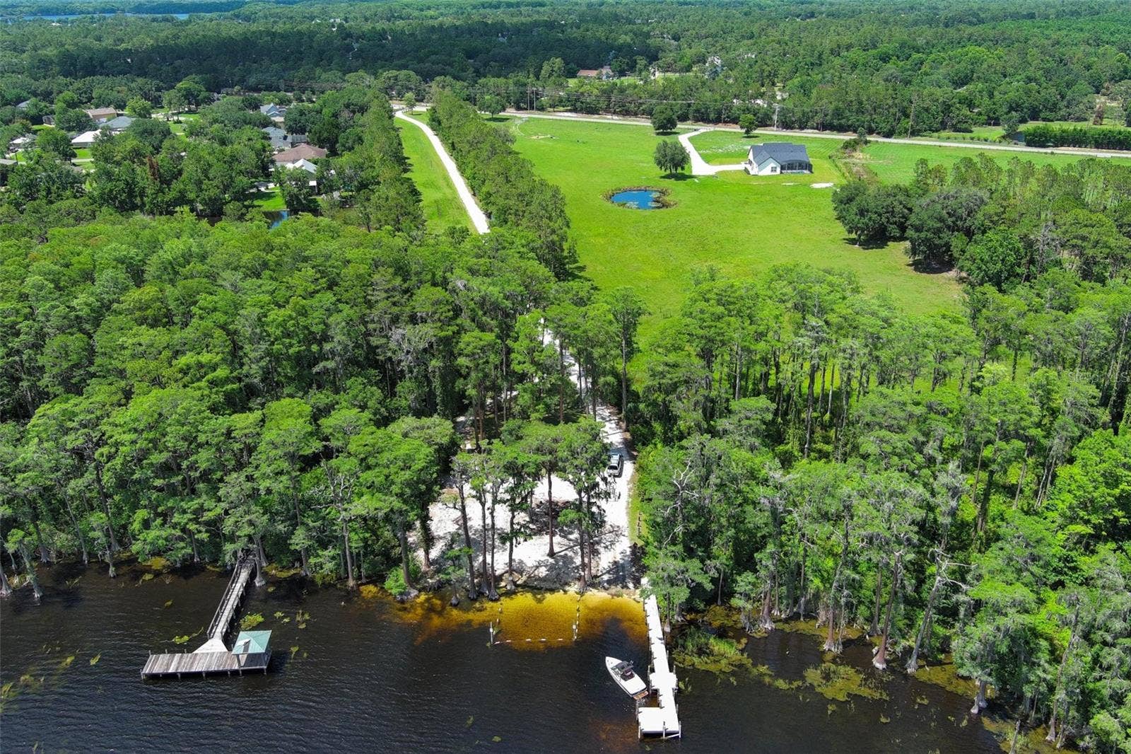 2461 WASSUM TRAIL, Oviedo, FL 32766 2461 WASSUM TRAIL, Oviedo, FL 32766