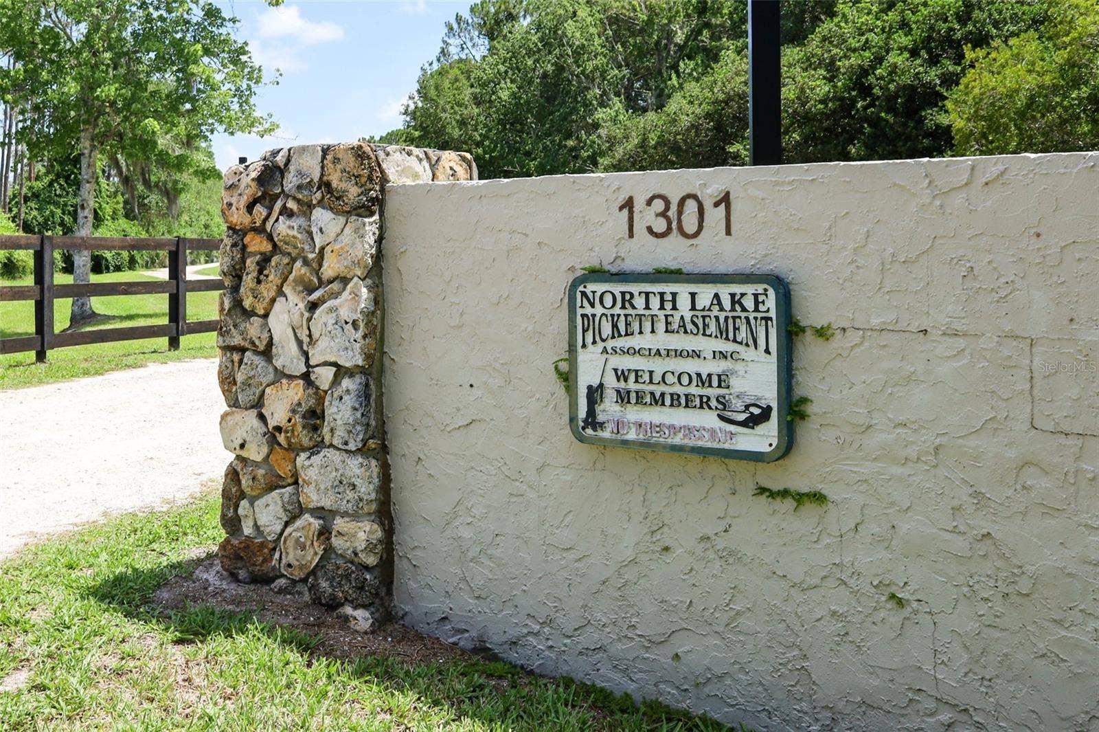 2461 WASSUM TRAIL, Oviedo, FL 32766 2461 WASSUM TRAIL, Oviedo, FL 32766