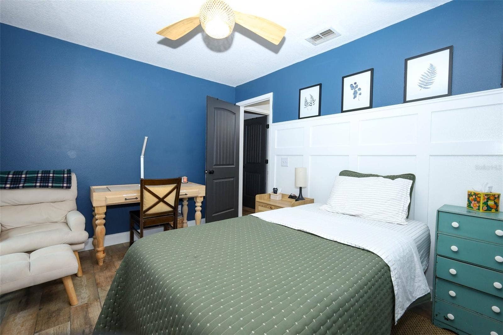 2461 WASSUM TRAIL, Oviedo, FL 32766 2461 WASSUM TRAIL, Oviedo, FL 32766