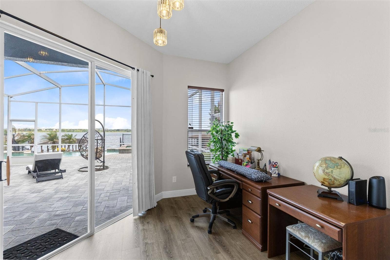 10273 COVE LAKE DRIVE, Orlando, FL 32836 Office with Patio/Lake View