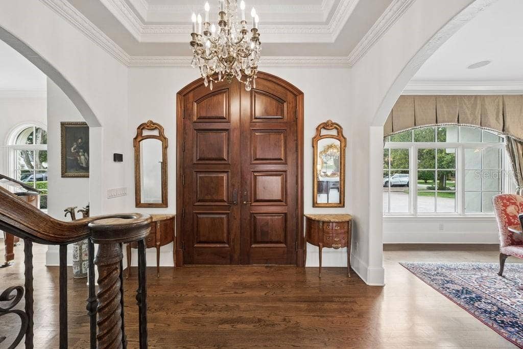 1571 WOODLAND AVENUE, Winter Park, FL 32789 Grand Entry