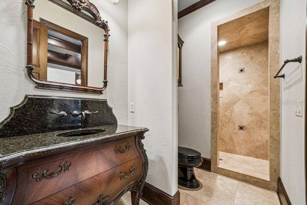 1571 WOODLAND AVENUE, Winter Park, FL 32789 5th bathroom