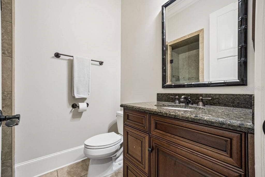 1571 WOODLAND AVENUE, Winter Park, FL 32789 4th bathroom