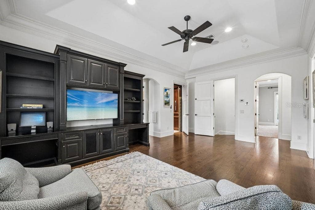 1571 WOODLAND AVENUE, Winter Park, FL 32789 Loft area on 2nd floor with bedrooms