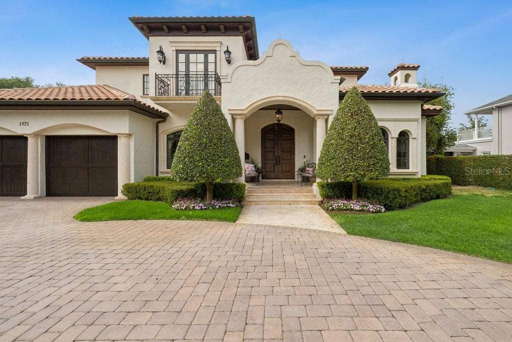 1571 WOODLAND AVENUE, Winter Park, FL 32789 1571 WOODLAND AVENUE, Winter Park, FL 32789