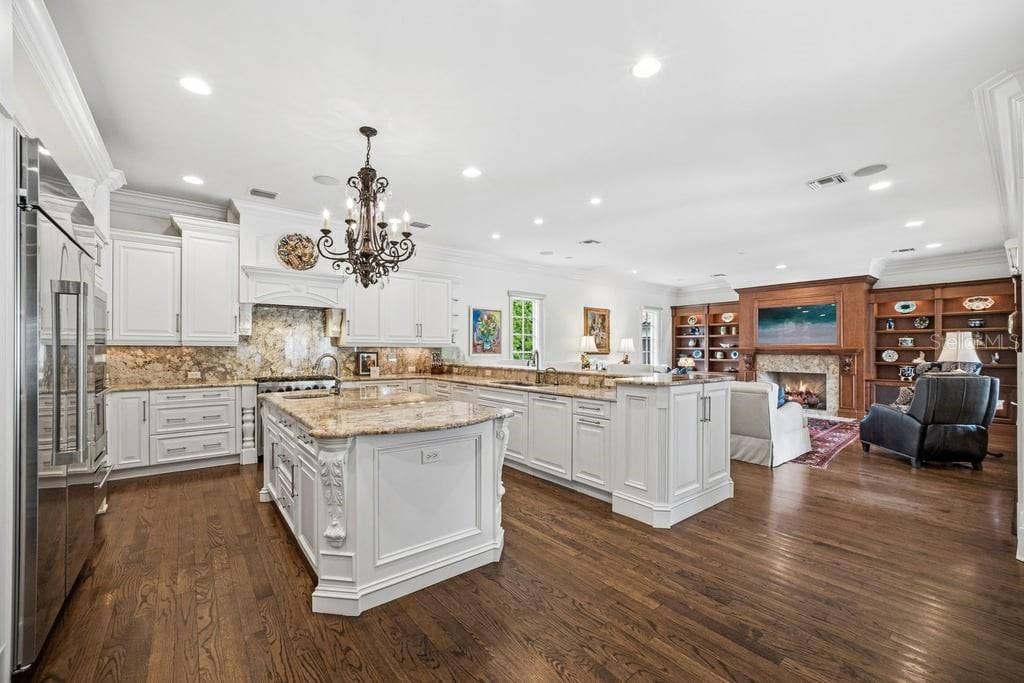 1571 WOODLAND AVENUE, Winter Park, FL 32789 Updated kitchen that flows into the living room