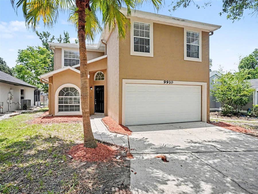 Property photo for 9910 N DEAN OAKS COURT, Orlando, FL