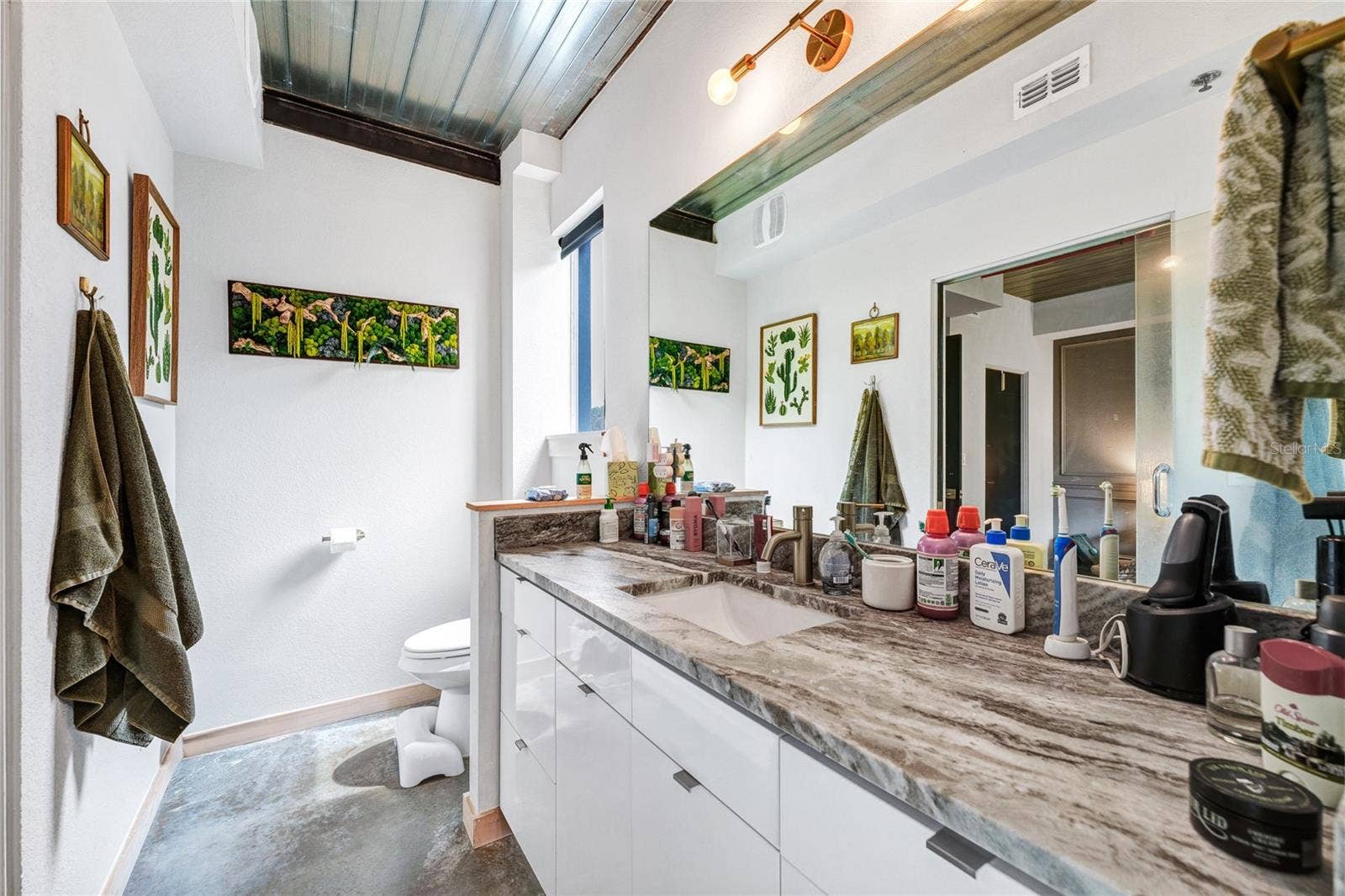 1607 WOODWARD STREET, #11, Orlando, FL 32803 1607 WOODWARD STREET, #11, Orlando, FL 32803