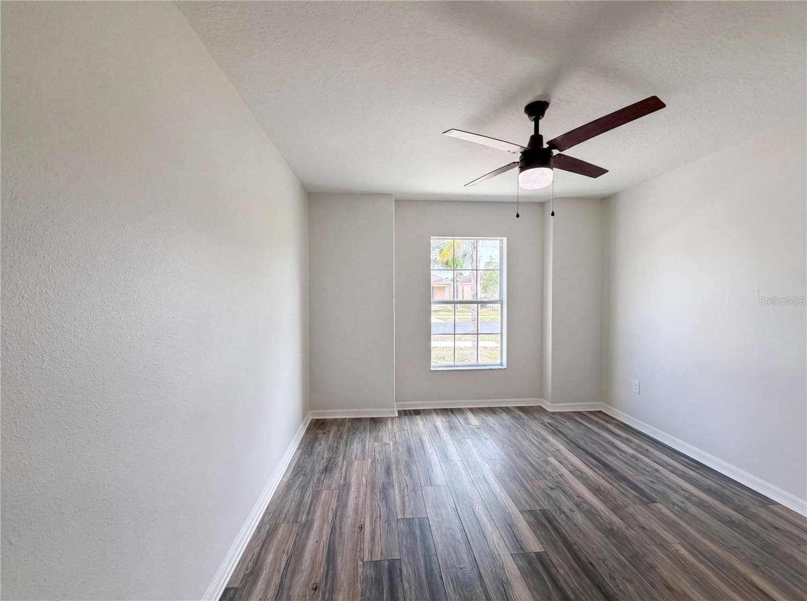 1969 HAWKS VIEW DRIVE, Ruskin, FL 33570 1969 HAWKS VIEW DRIVE, Ruskin, FL 33570