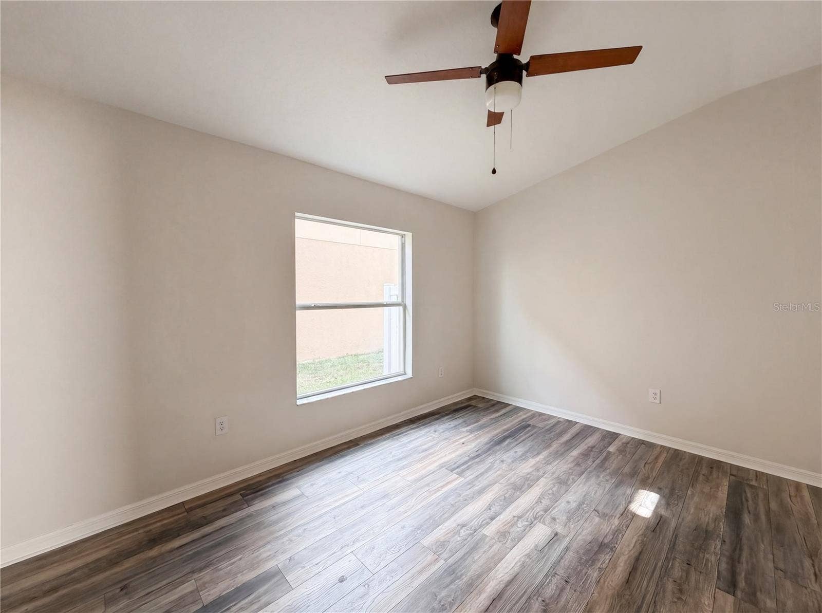 1969 HAWKS VIEW DRIVE, Ruskin, FL 33570 1969 HAWKS VIEW DRIVE, Ruskin, FL 33570