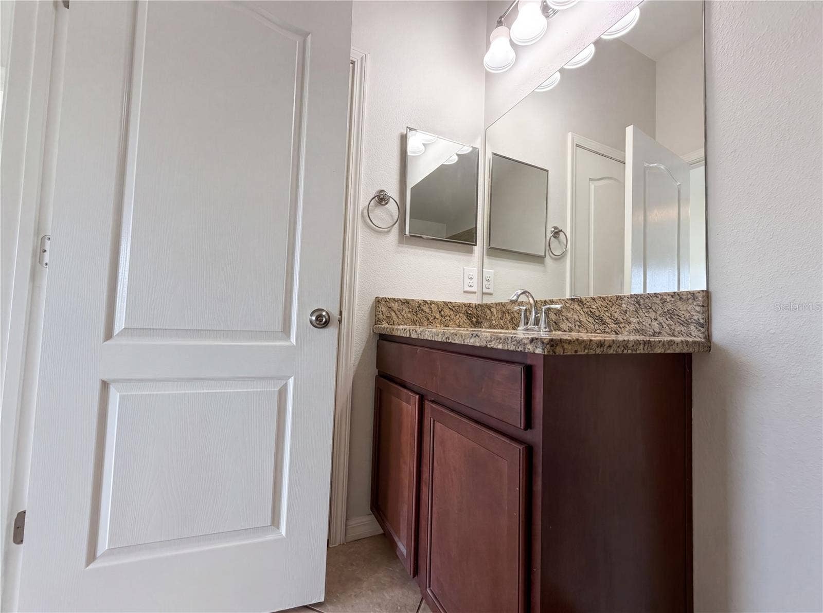 1969 HAWKS VIEW DRIVE, Ruskin, FL 33570 1969 HAWKS VIEW DRIVE, Ruskin, FL 33570
