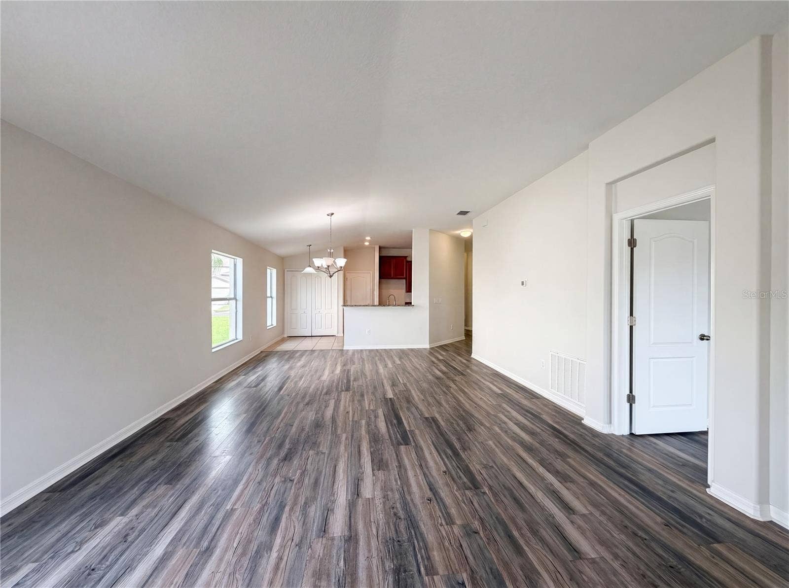 1969 HAWKS VIEW DRIVE, Ruskin, FL 33570 1969 HAWKS VIEW DRIVE, Ruskin, FL 33570