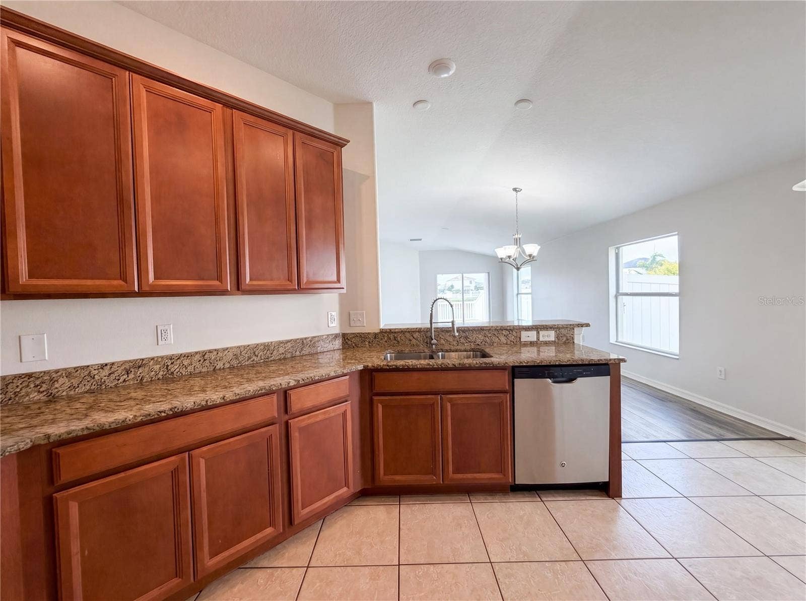 1969 HAWKS VIEW DRIVE, Ruskin, FL 33570 1969 HAWKS VIEW DRIVE, Ruskin, FL 33570