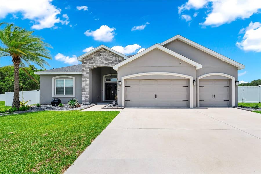 Property photo for 1061 SANDPIPER LOOP, Winter Haven, FL
