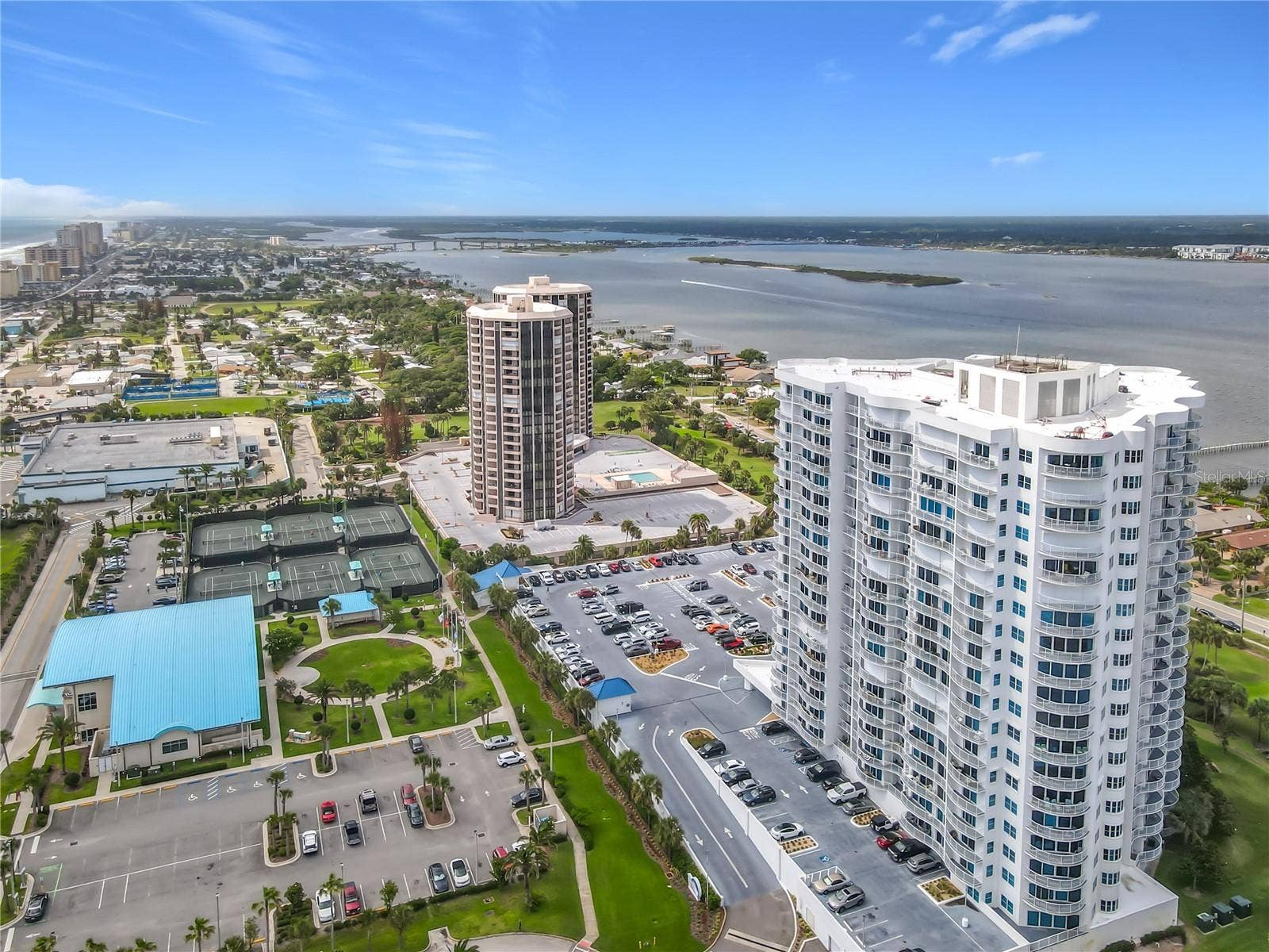 2 OCEANS WEST BLVD, #300, Daytona Beach Shores, FL 32118 2 OCEANS WEST BLVD, #300, Daytona Beach Shores, FL 32118