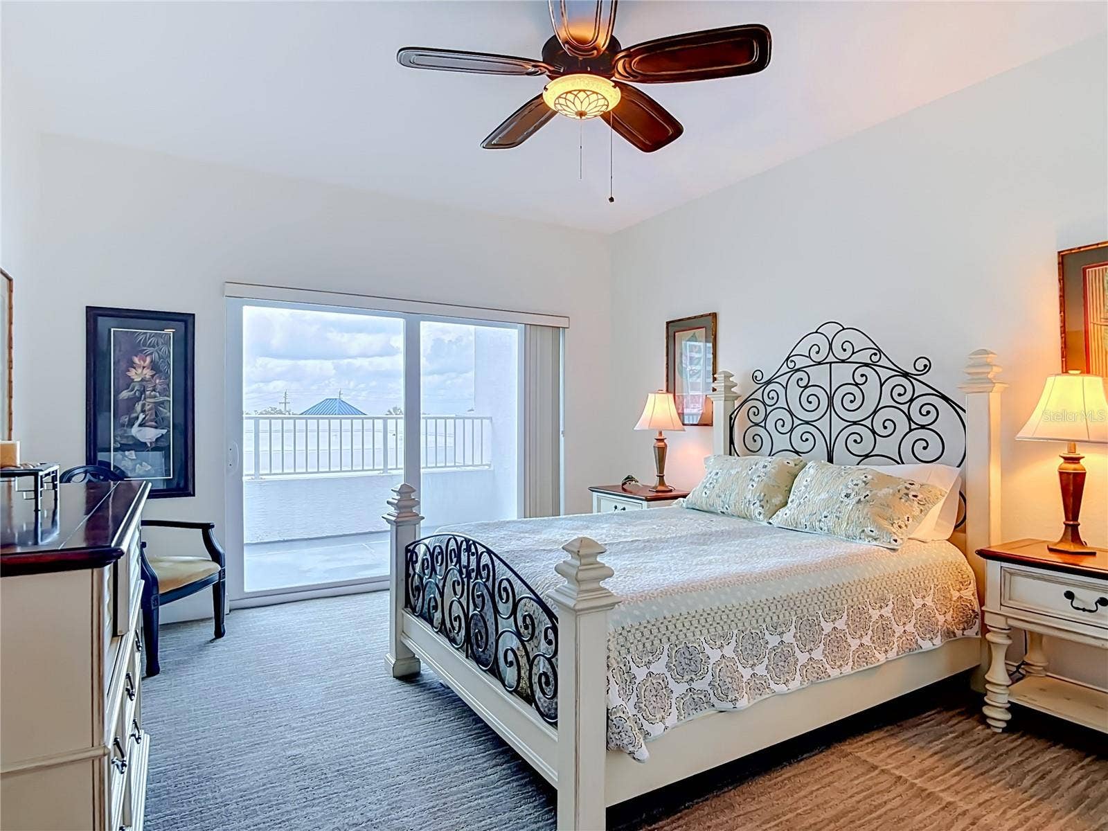 2 OCEANS WEST BLVD, #300, Daytona Beach Shores, FL 32118 2 OCEANS WEST BLVD, #300, Daytona Beach Shores, FL 32118