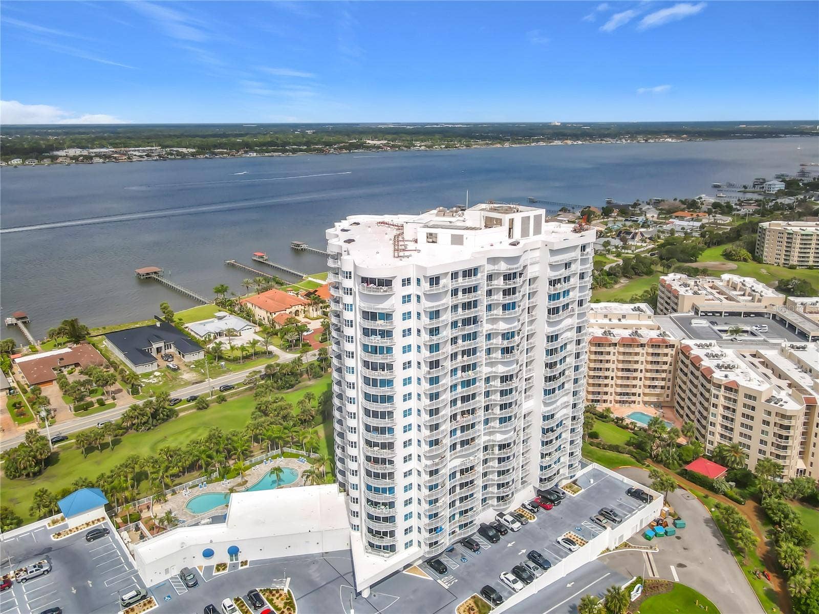 2 OCEANS WEST BLVD, #300, Daytona Beach Shores, FL 32118 2 OCEANS WEST BLVD, #300, Daytona Beach Shores, FL 32118