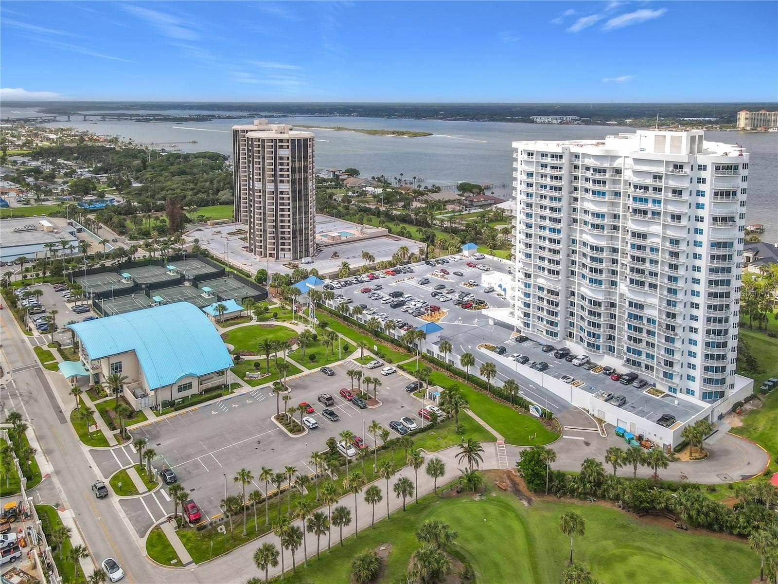 2 OCEANS WEST BLVD, #300, Daytona Beach Shores, FL 32118 2 OCEANS WEST BLVD, #300, Daytona Beach Shores, FL 32118