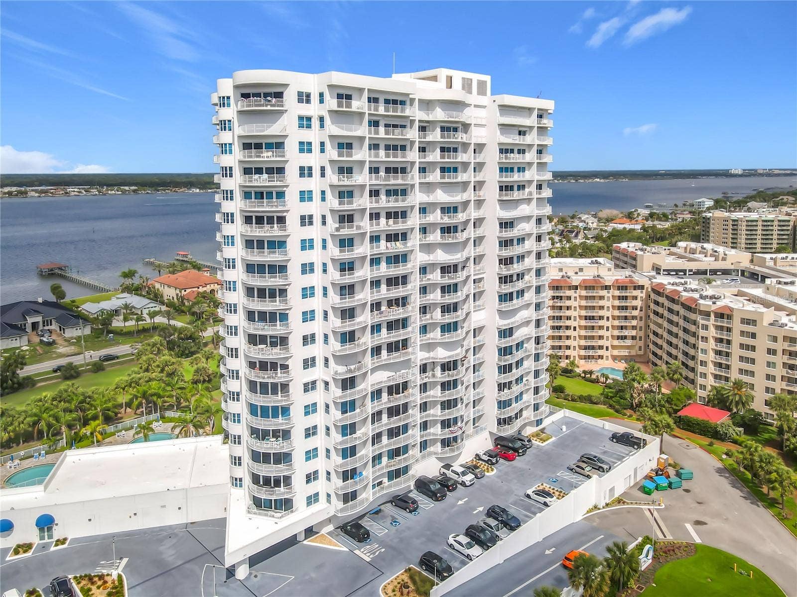 2 OCEANS WEST BLVD, #300, Daytona Beach Shores, FL 32118 2 OCEANS WEST BLVD, #300, Daytona Beach Shores, FL 32118