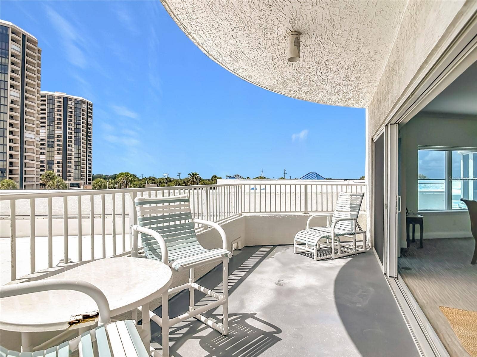 2 OCEANS WEST BLVD, #300, Daytona Beach Shores, FL 32118 2 OCEANS WEST BLVD, #300, Daytona Beach Shores, FL 32118