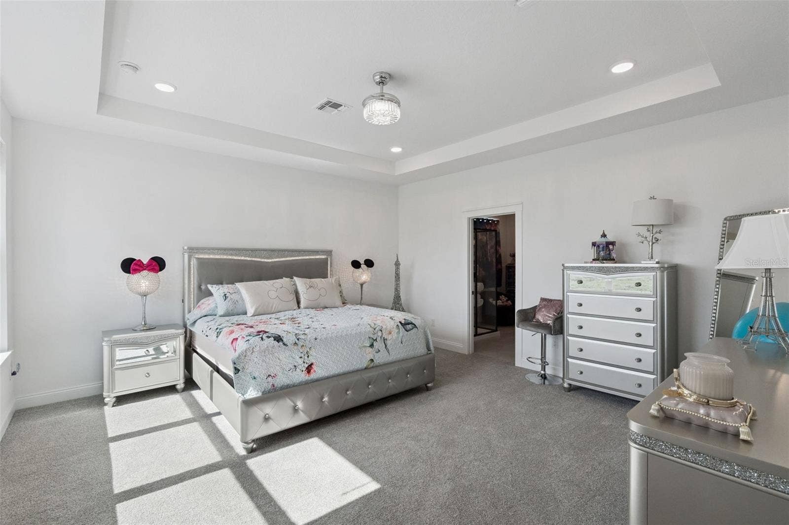 15652 GENTLE RAIN DRIVE, Winter Garden, FL 34787 Large Primary Suite w/tray ceiling