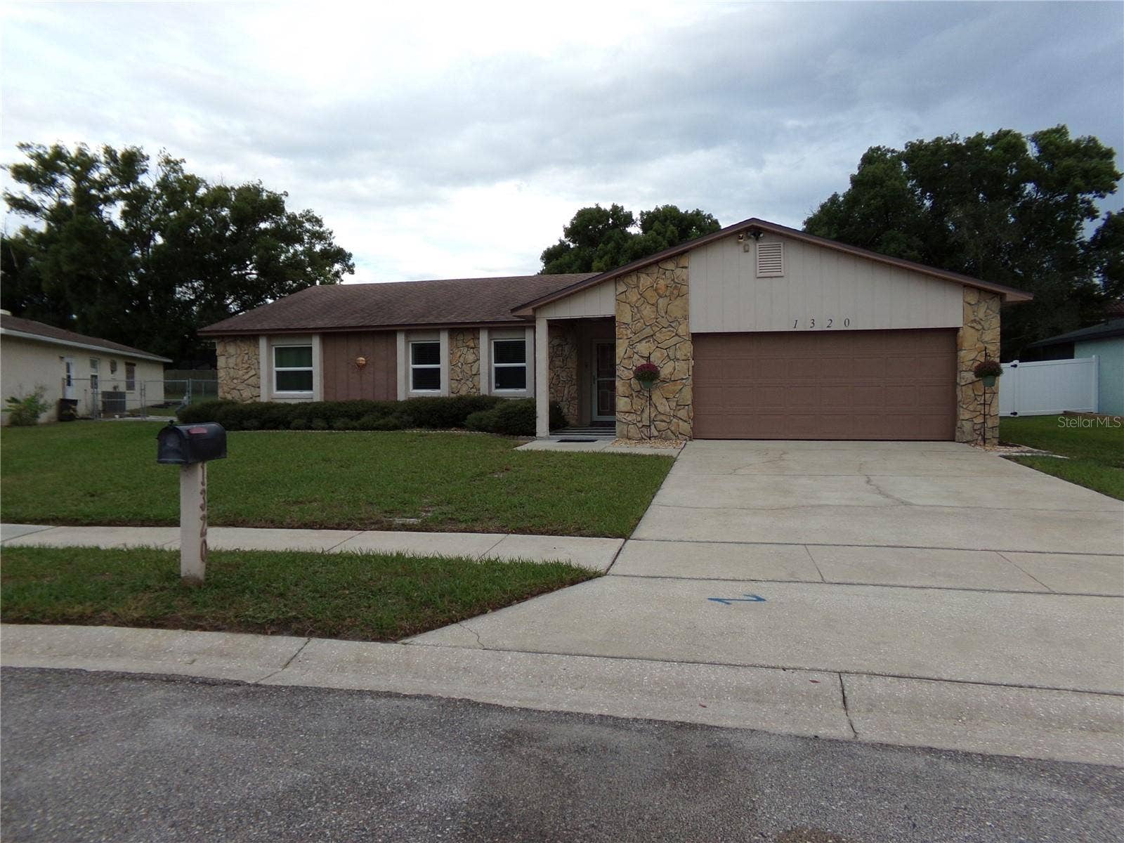 1320 GLADIOLAS DR, Winter Park, FL 32792