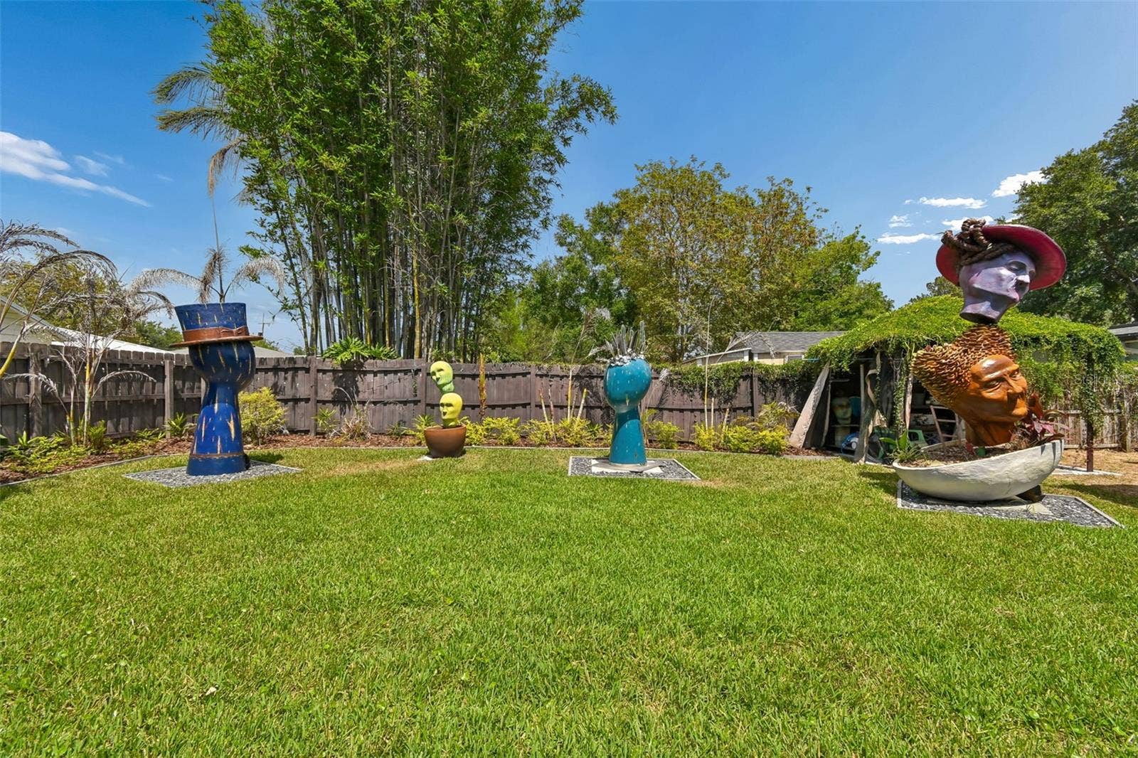 2107 HARGILL DRIVE, Orlando, FL 32806 2107 HARGILL DRIVE, Orlando, FL 32806