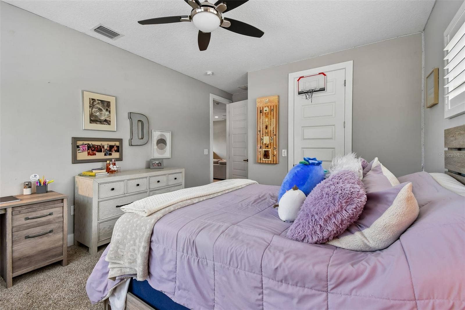 2107 HARGILL DRIVE, Orlando, FL 32806 2107 HARGILL DRIVE, Orlando, FL 32806