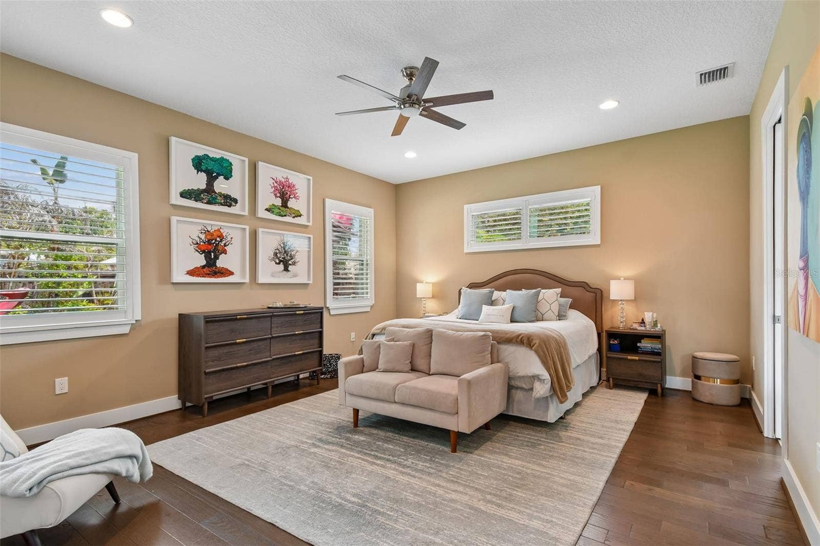 2107 HARGILL DRIVE, Orlando, FL 32806 2107 HARGILL DRIVE, Orlando, FL 32806