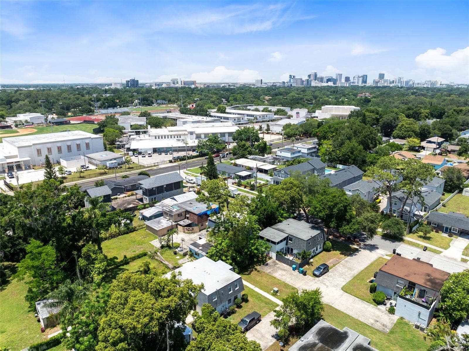 1228 E MURIEL STREET, Orlando, FL 32806 1228 E MURIEL STREET, Orlando, FL 32806