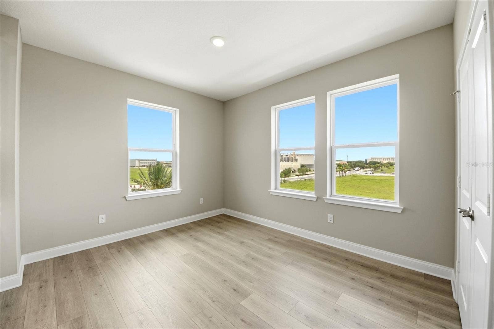 7521 LAUREATE BOULEVARD, #5403, Orlando, FL 32827 7521 LAUREATE BOULEVARD, #5403, Orlando, FL 32827