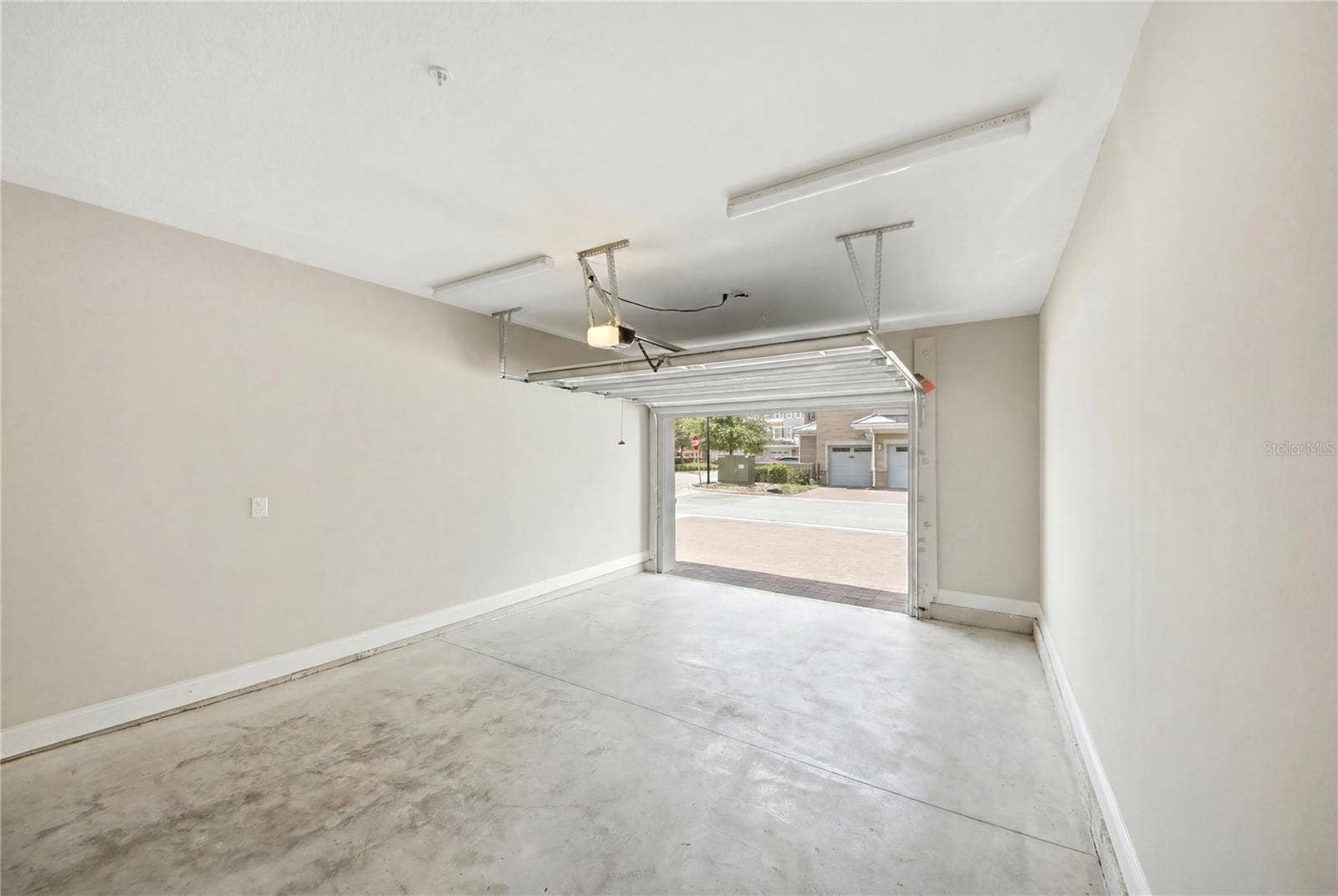 7521 LAUREATE BOULEVARD, #5403, Orlando, FL 32827 7521 LAUREATE BOULEVARD, #5403, Orlando, FL 32827