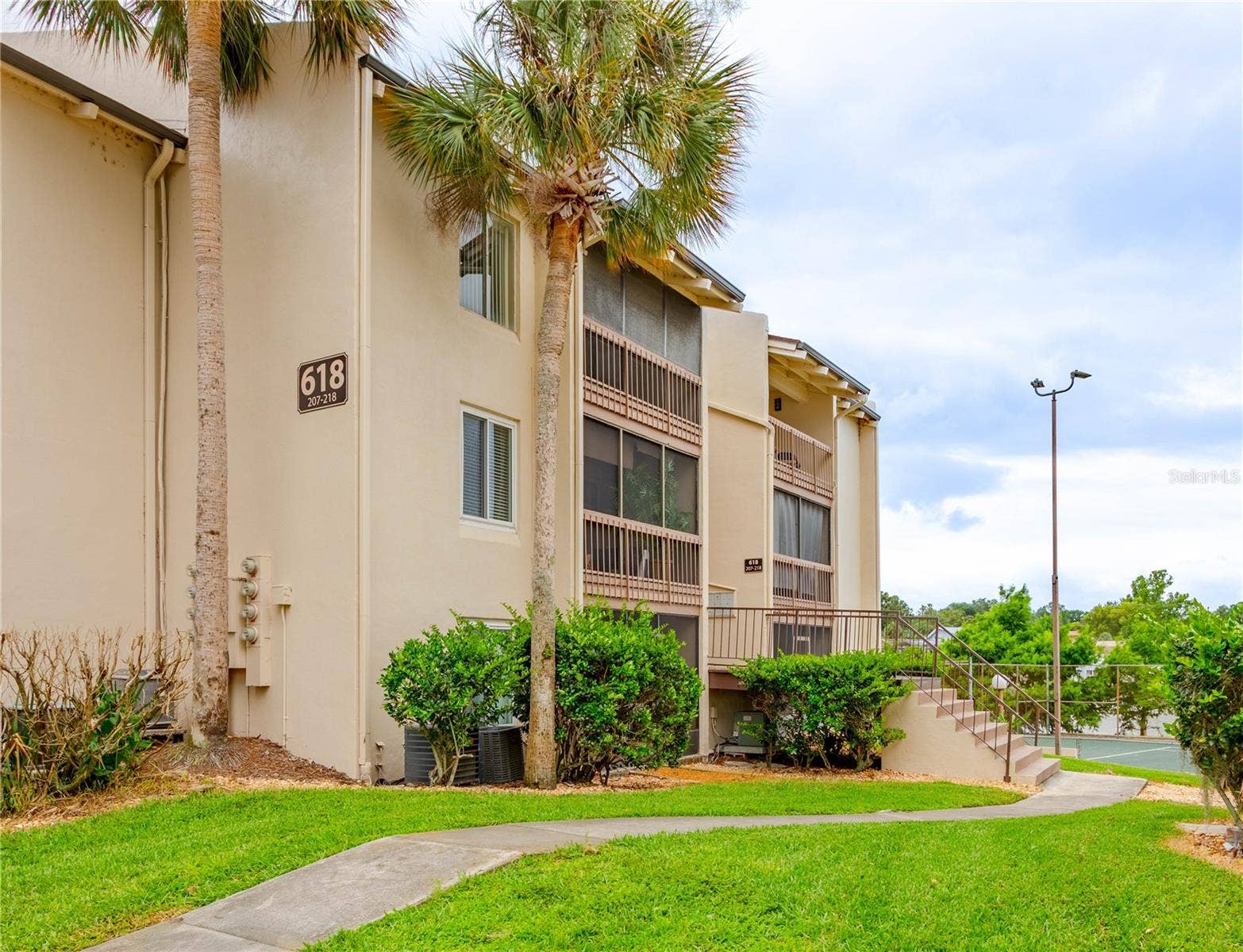 618 ORANGE DRIVE, #216, Altamonte Springs, FL 32701