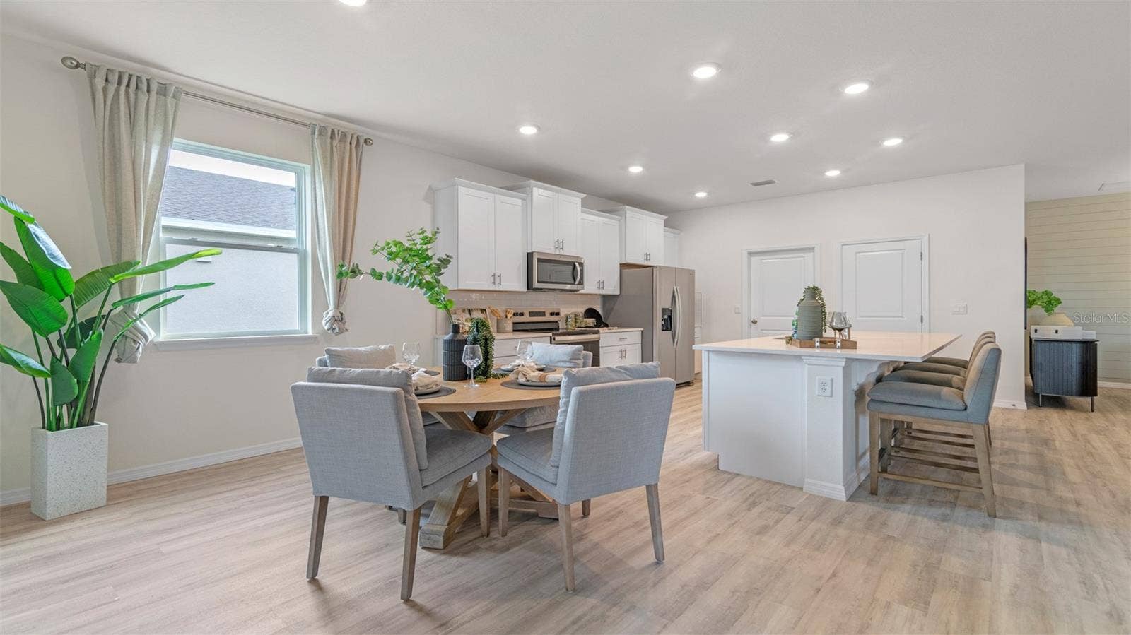 3001 KINGSMAN TRAIL, Ormond Beach, FL 32174 3001 KINGSMAN TRAIL, Ormond Beach, FL 32174