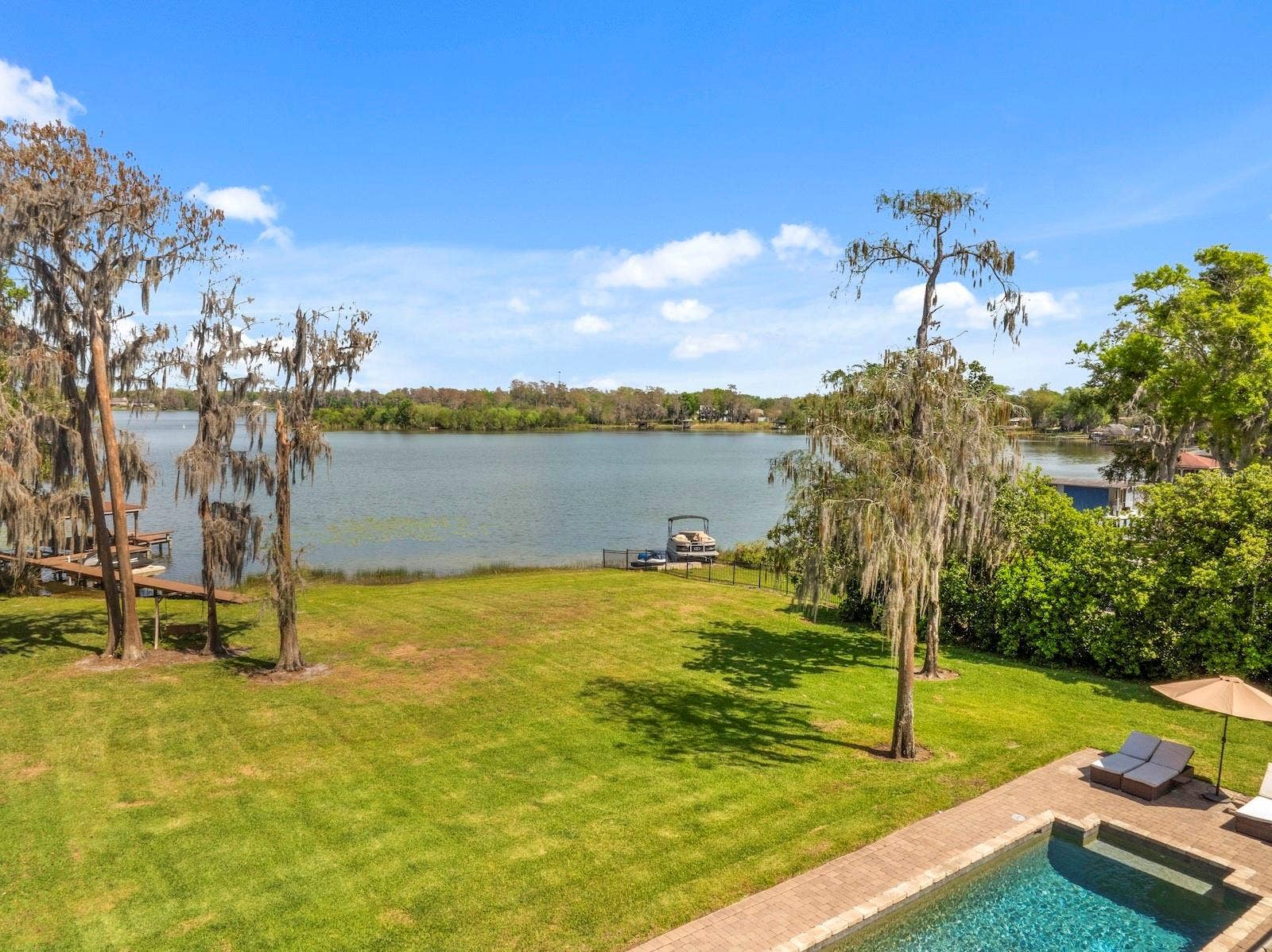 5400 KENMORE LANE, Orlando, FL 32839 5400 KENMORE LANE, Orlando, FL 32839