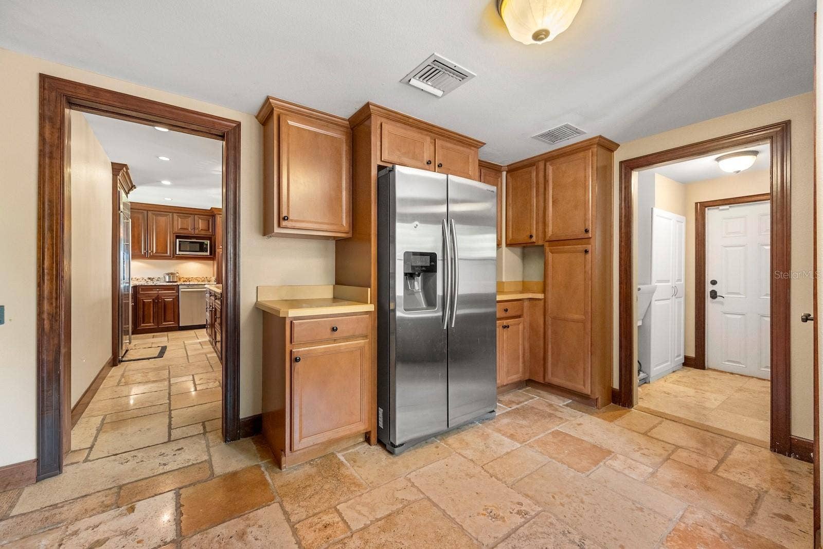 5400 KENMORE LANE, Orlando, FL 32839 5400 KENMORE LANE, Orlando, FL 32839